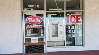 ice cream equipment supplier gilbert Sandee's Water 'n Ice