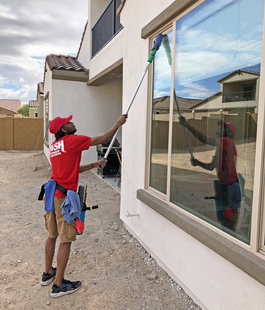 gutter cleaning service glendale Fish Window Cleaning
