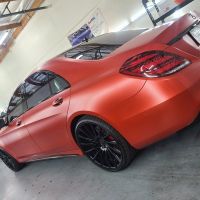red benz wrap