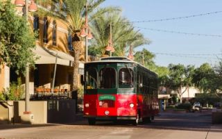 parasailing ride service scottsdale Dunn Transportation/Ollie the Trolley