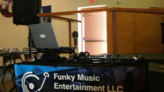 dj service surprise Funky Music Entertainment