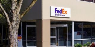 ship building tempe FedEx Ship Center